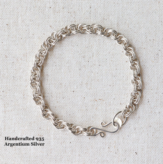 A Double Link Spiral Chain Bracelet is made from premium 935 Argentium® silver—a brighter, hypoallergenic, and tarnish resistant alternative to traditional sterling.