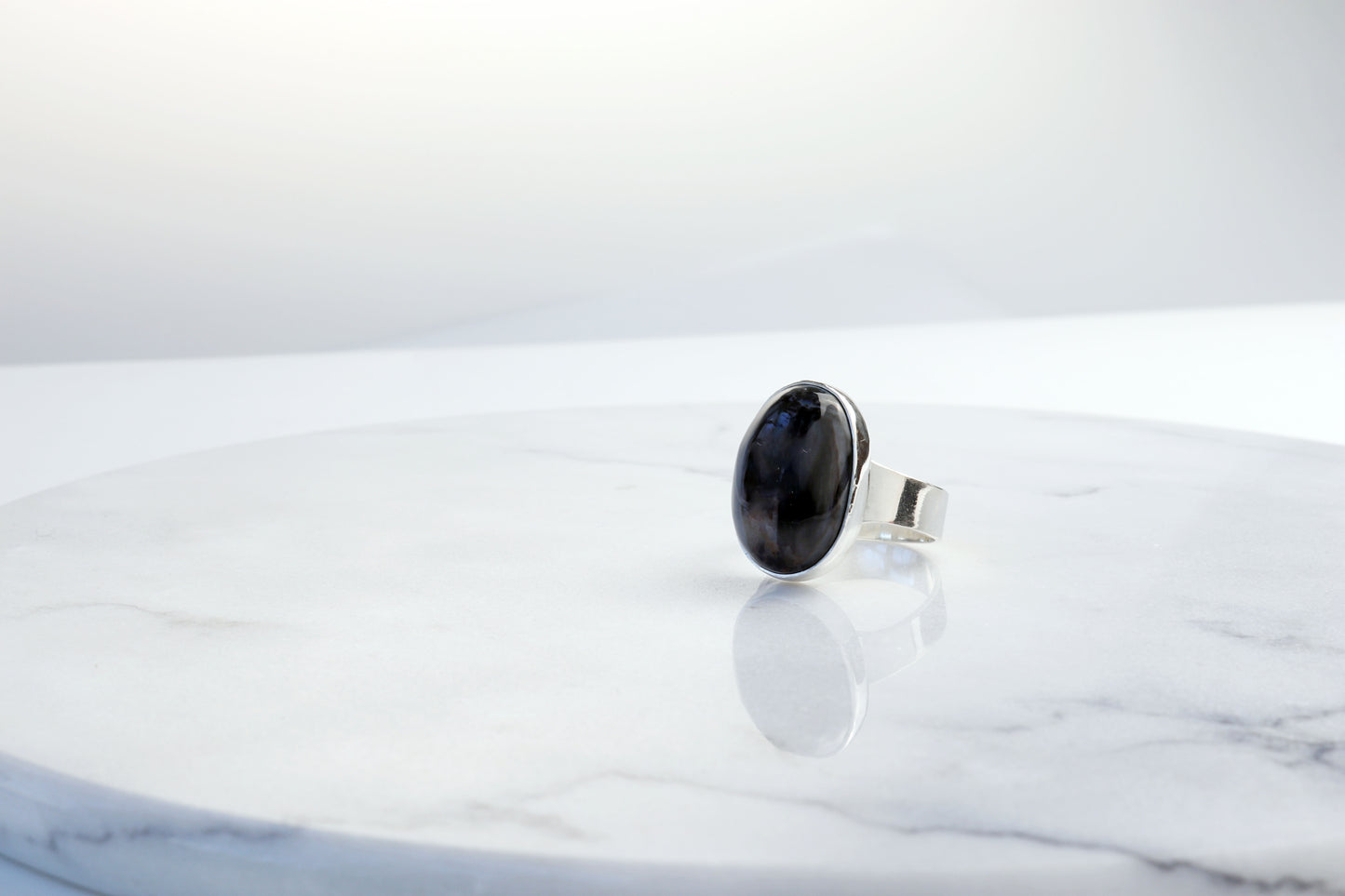 Unique 935 sterling Argentium Silver Men's Ring with Natural Black and Blue Hues, Petrified Wood Gemstone, Size 11 1/4