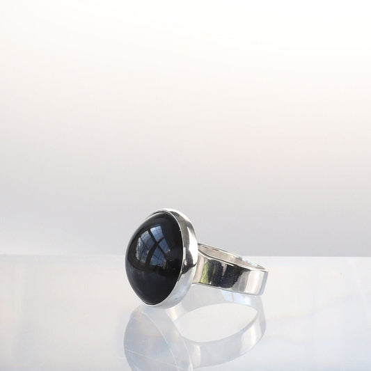 African Blue Tiger’s Eye ring in Argentium® 935 Silver, size 7.5, featuring a deep blue handcut cabochon with chatoyancy.
