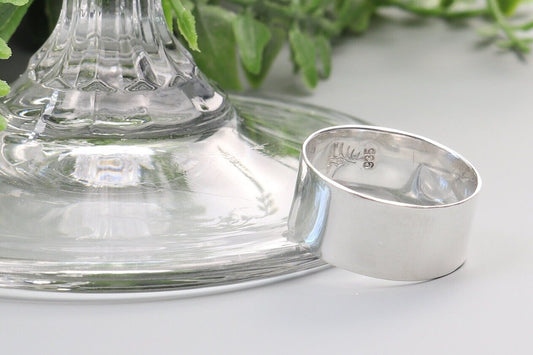 Argentium® 935 Silver Ring – Subtle Anticlastic Band, High Polish Finish