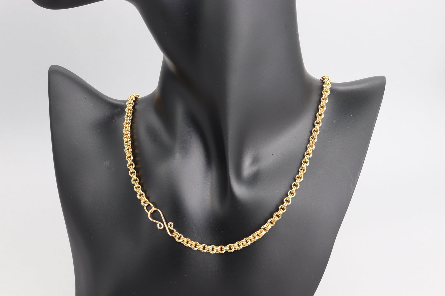 Introducing our Jewelers Brass Double Link Cable Chain, meticulously handcrafted in our Missouri studio. This exquisite piece is thoughtfully designed and reminiscent of 14k gold while offering an affordable alternative.