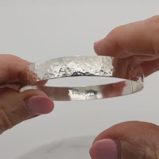 Short demo of Argentium hammered bracelet.